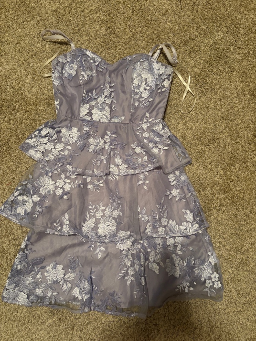 Lilac Floral Lace Tiered Mini Dress with Sweetheart Neckline